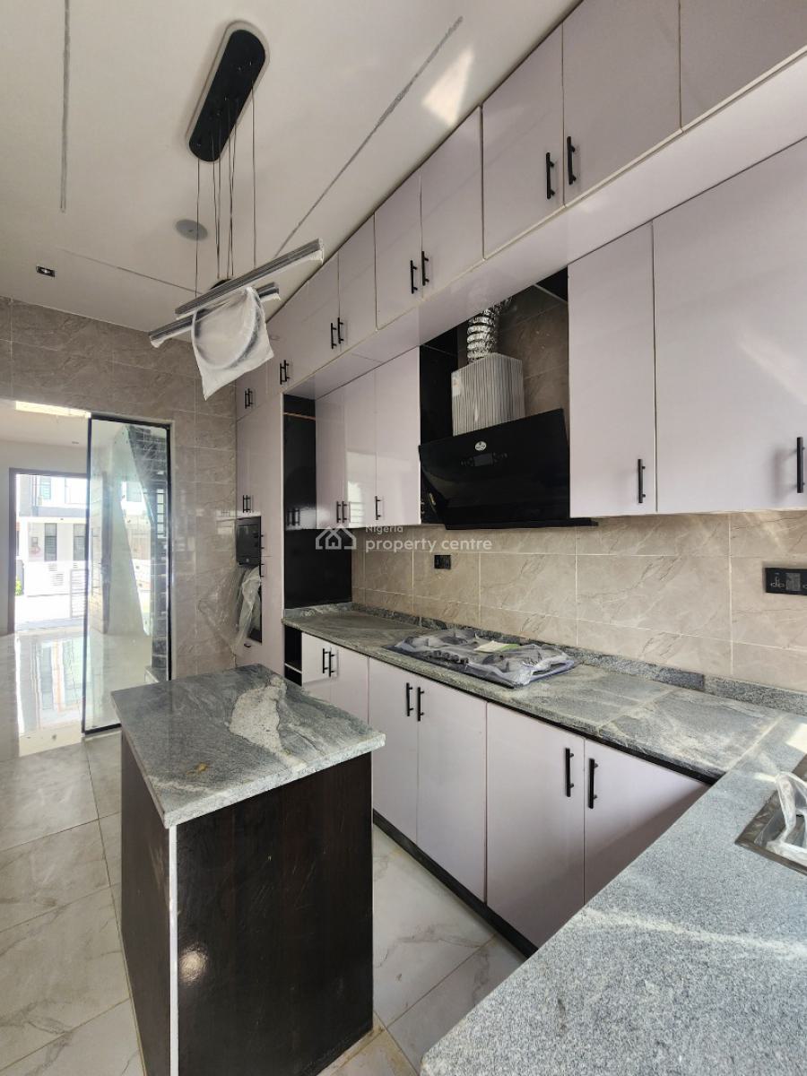 Standard 4 Bedroom Terrace Duplex in a Secured Estate, Ikota, Lekki, Lagos, Terraced Duplex for Sale