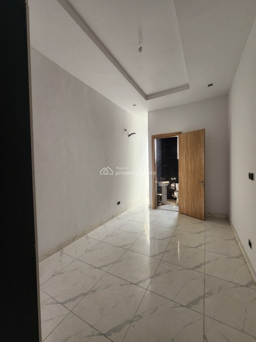 Standard 4 Bedroom Terrace Duplex in a Secured Estate, Ikota, Lekki, Lagos, Terraced Duplex for Sale