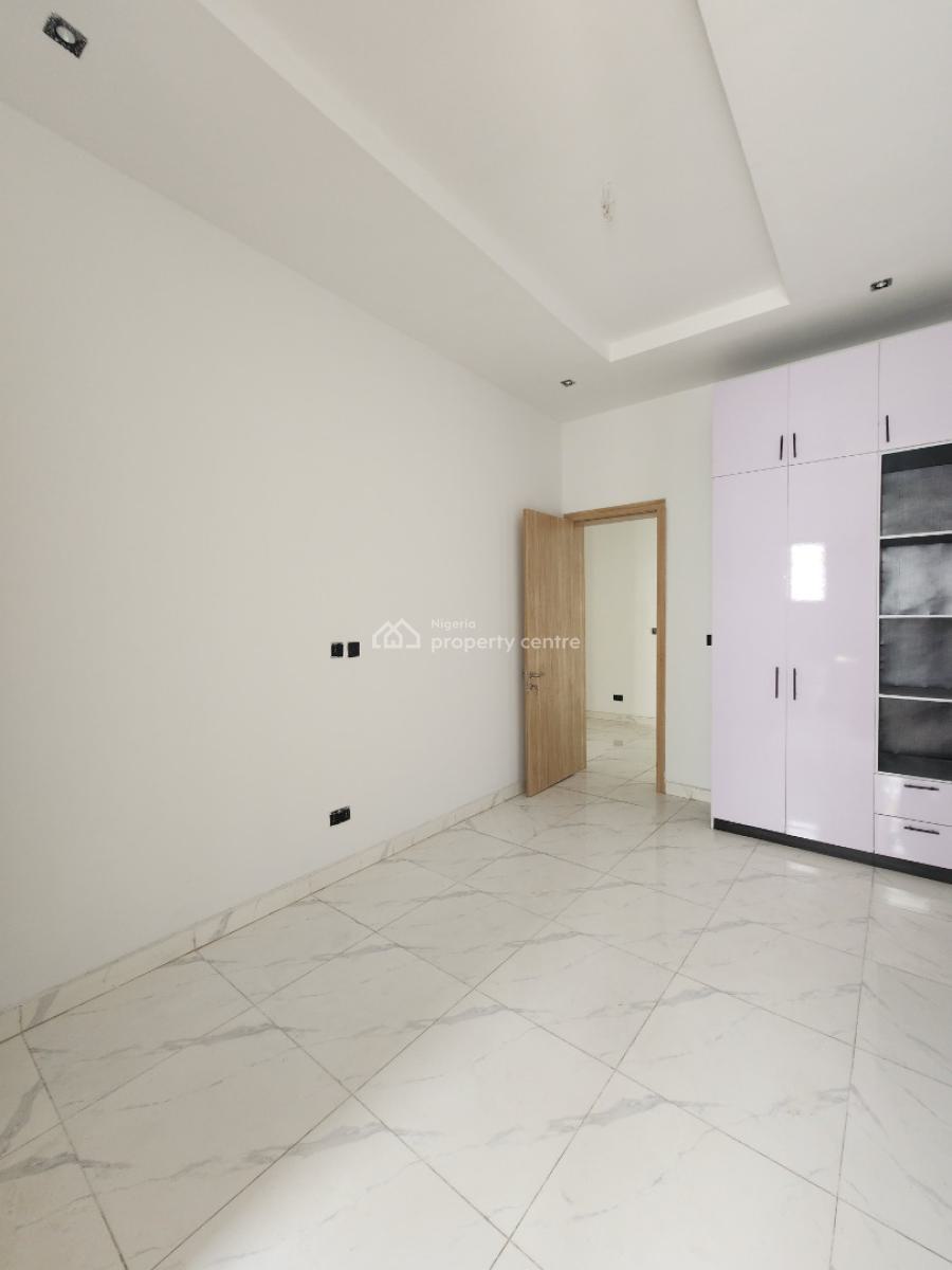 Standard 4 Bedroom Terrace Duplex in a Secured Estate, Ikota, Lekki, Lagos, Terraced Duplex for Sale