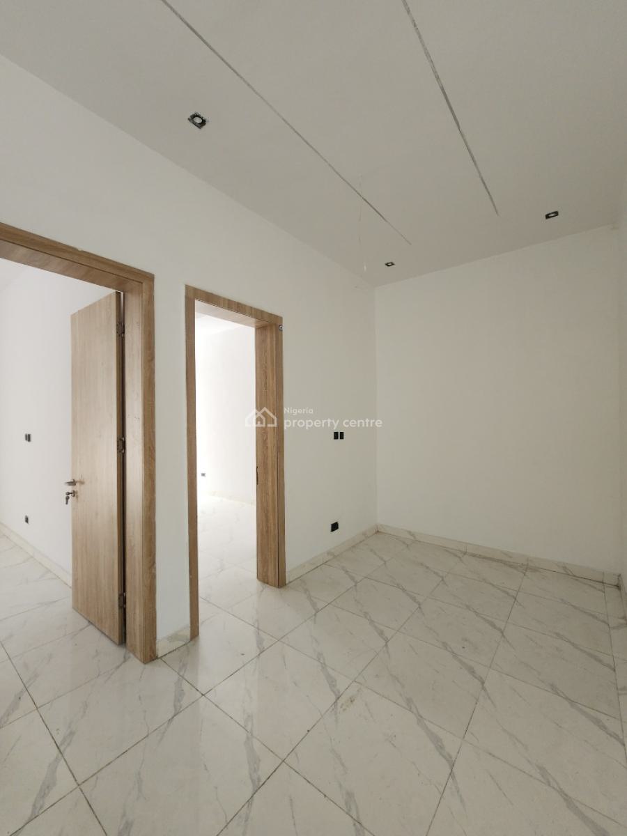 Standard 4 Bedroom Terrace Duplex in a Secured Estate, Ikota, Lekki, Lagos, Terraced Duplex for Sale