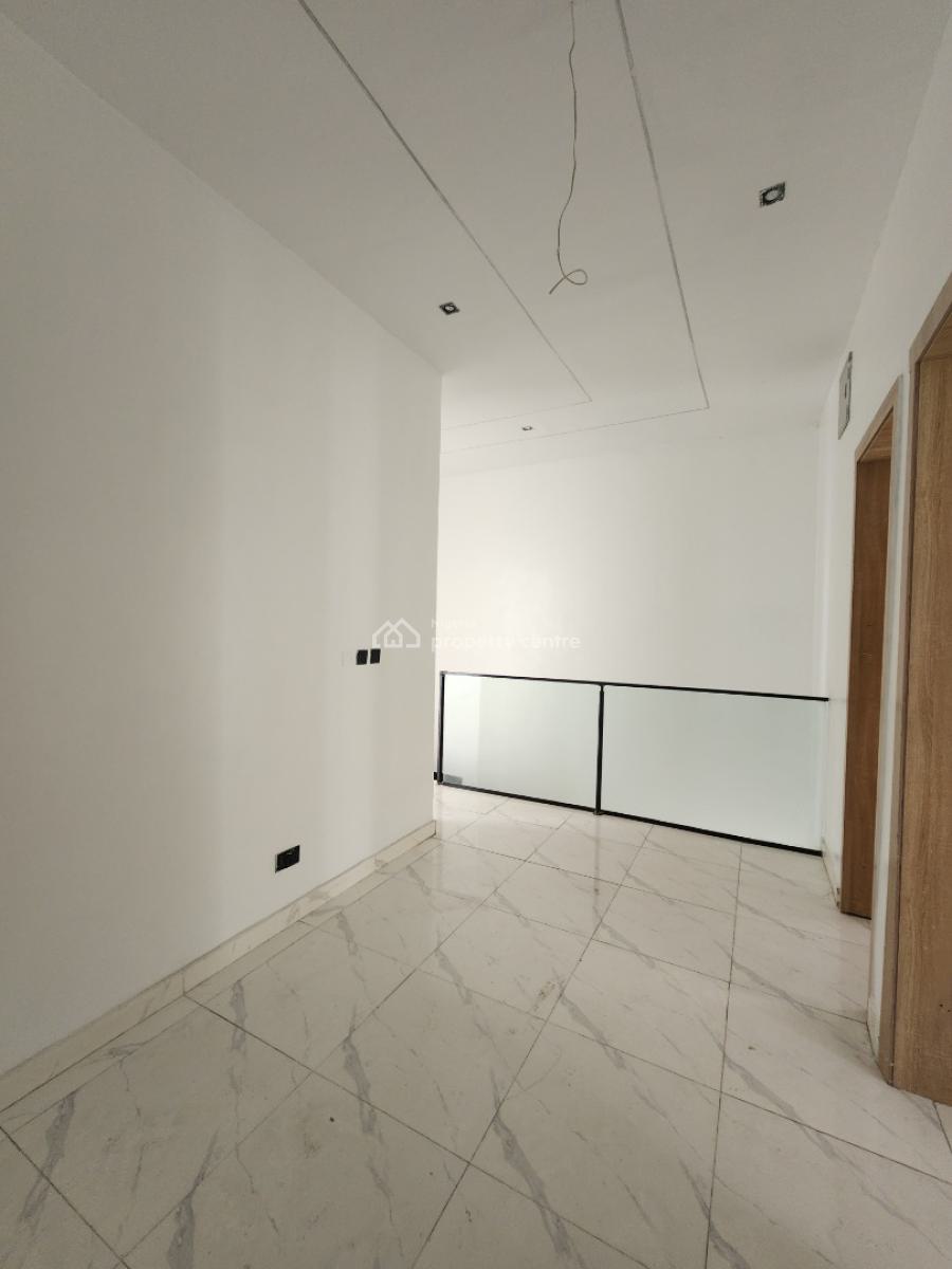 Standard 4 Bedroom Terrace Duplex in a Secured Estate, Ikota, Lekki, Lagos, Terraced Duplex for Sale