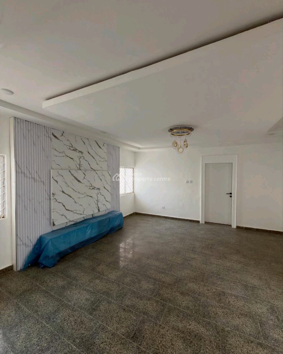 8 Bedroom House, Kaduna North, Kaduna, House for Sale