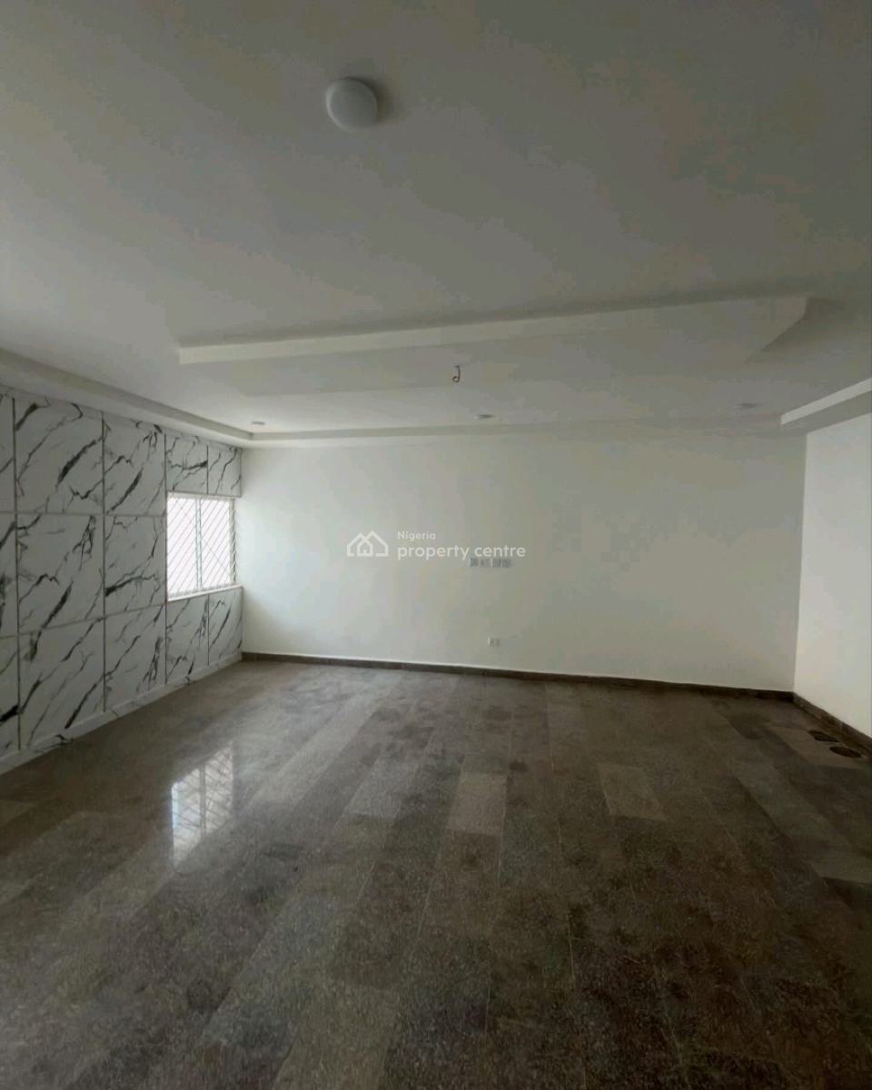 8 Bedroom House, Kaduna North, Kaduna, House for Sale