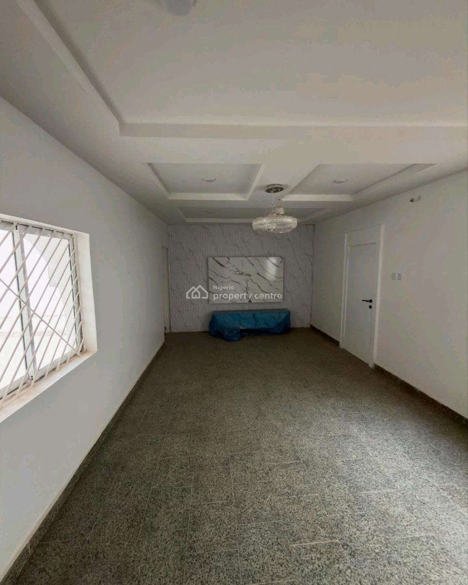 8 Bedroom House, Kaduna North, Kaduna, House for Sale