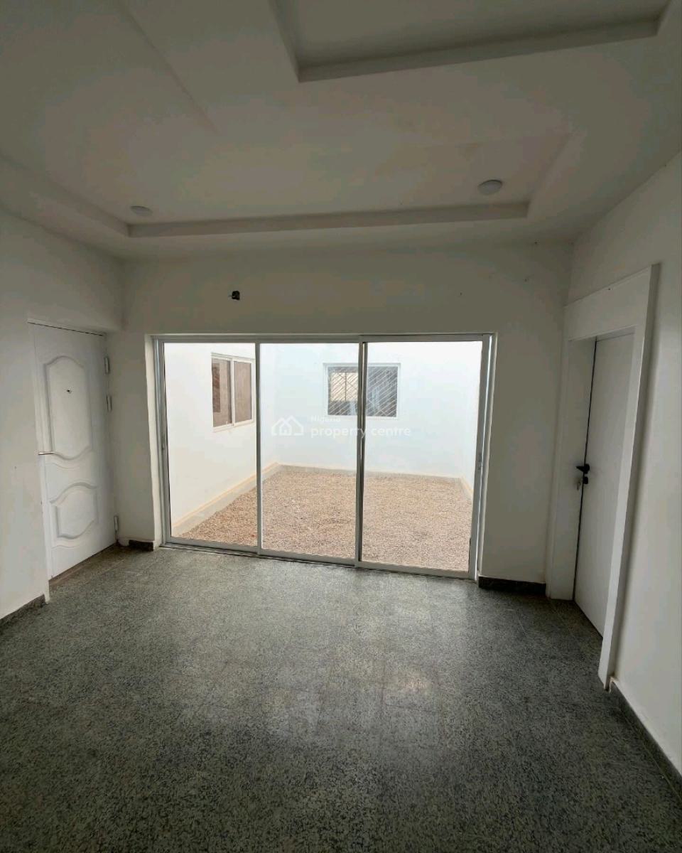 8 Bedroom House, Kaduna North, Kaduna, House for Sale