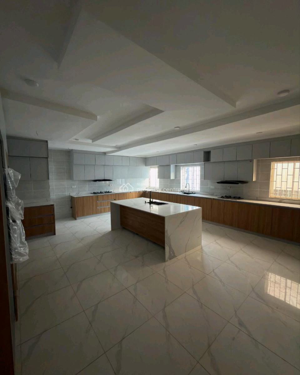 8 Bedroom House, Kaduna North, Kaduna, House for Sale