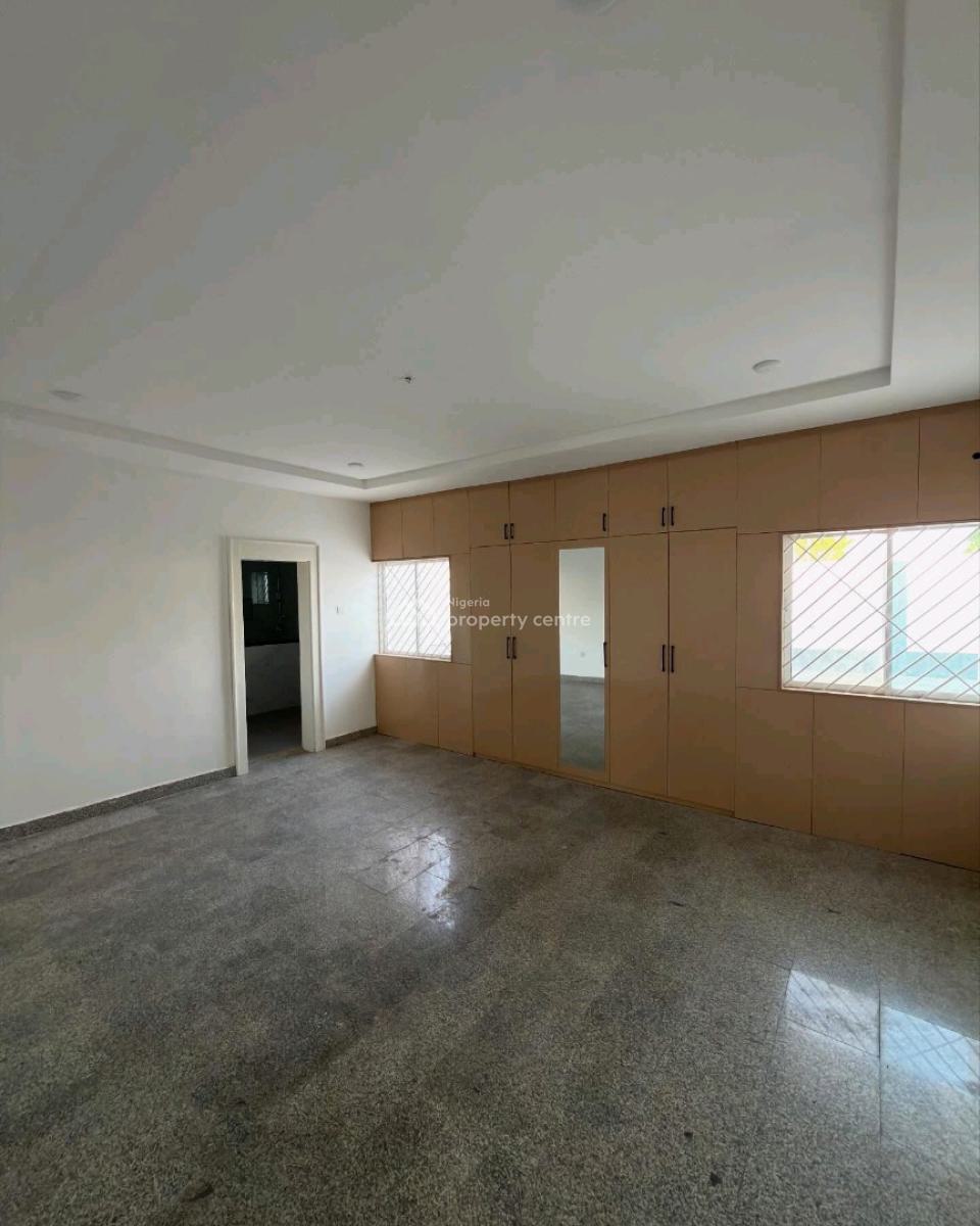 8 Bedroom House, Kaduna North, Kaduna, House for Sale