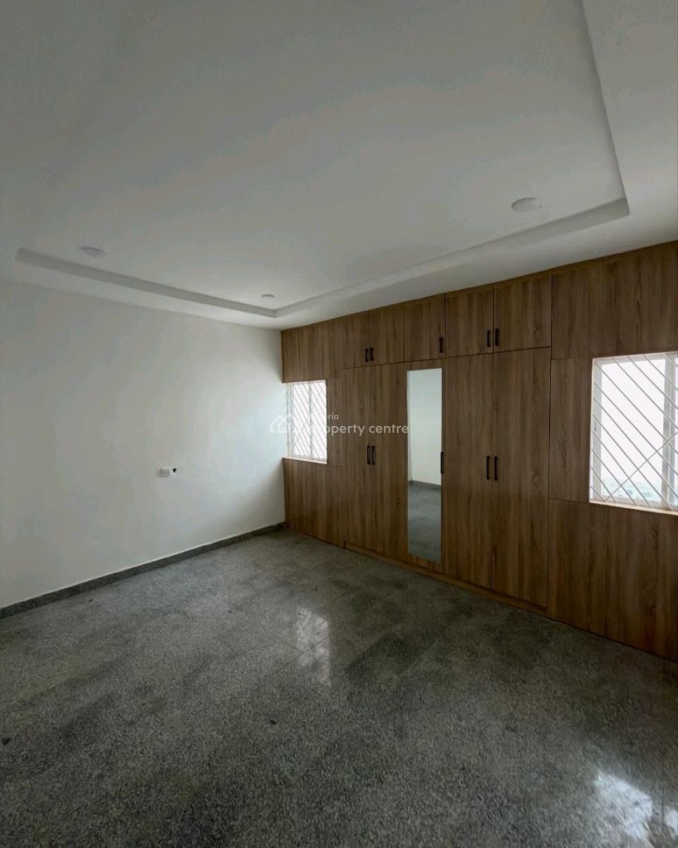 8 Bedroom House, Kaduna North, Kaduna, House for Sale