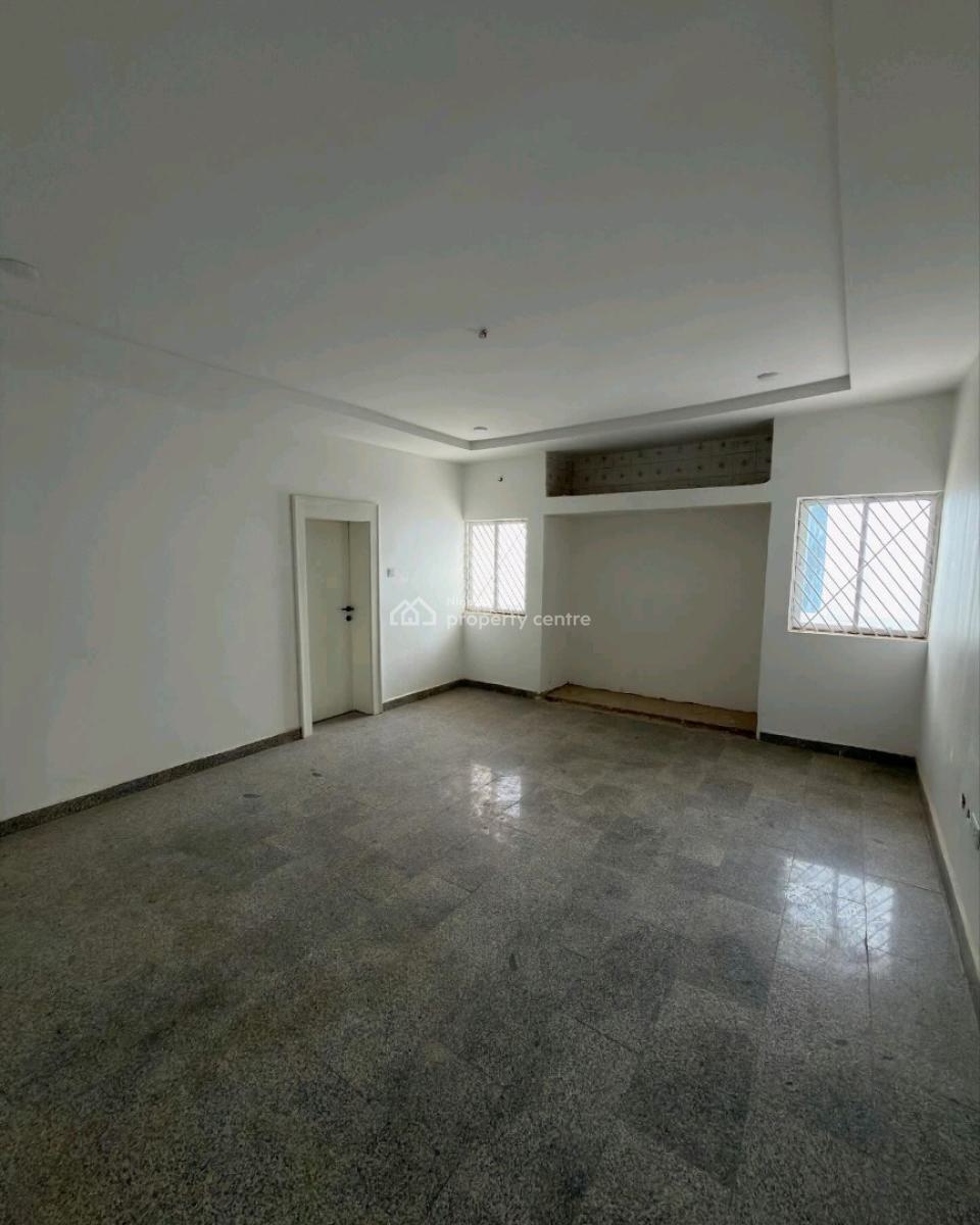 8 Bedroom House, Kaduna North, Kaduna, House for Sale