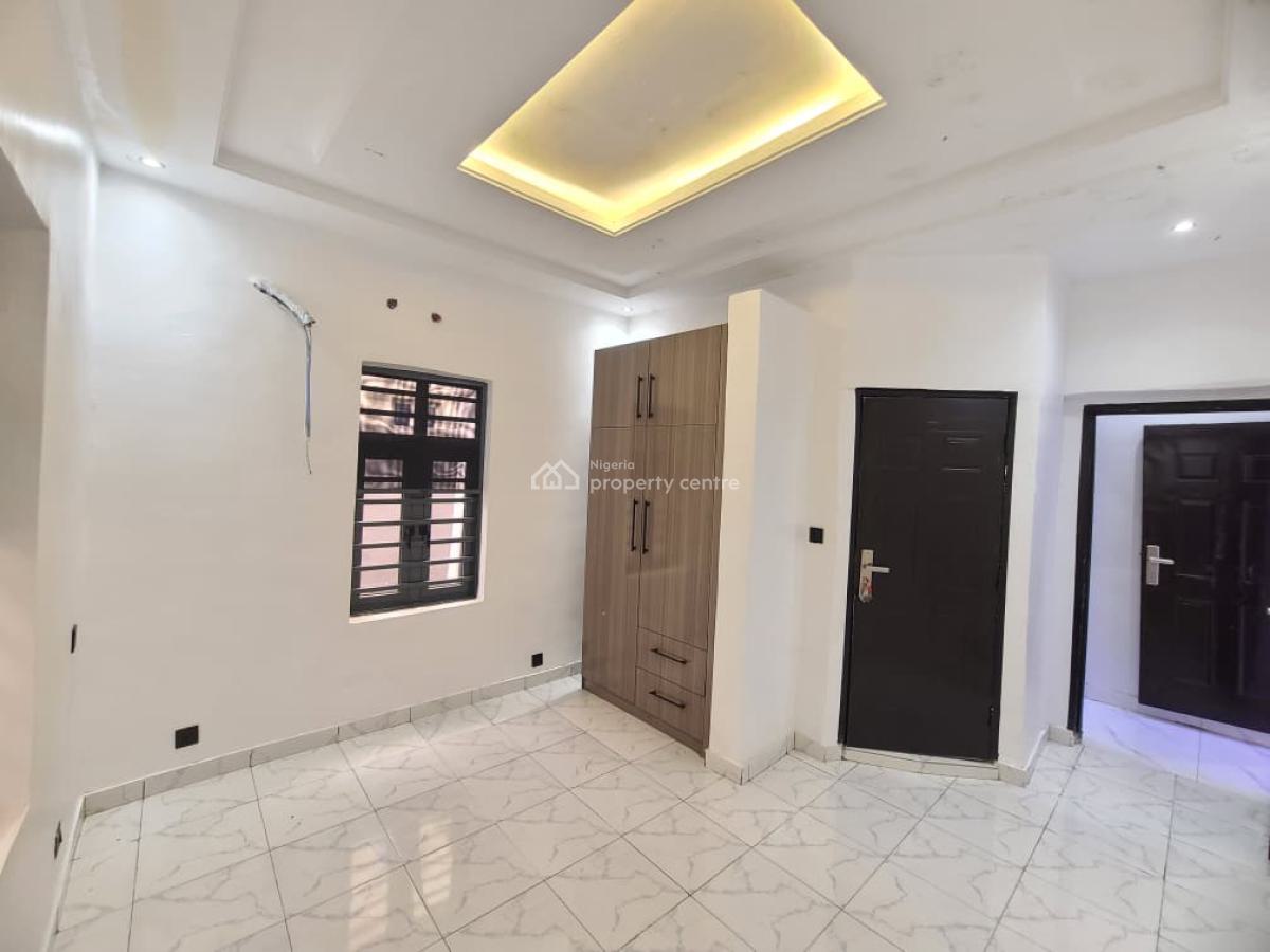 Luxury and Standard 3 Bedroom Flat, Thomas Estate, Ajah, Lagos, Flat / Apartment for Rent