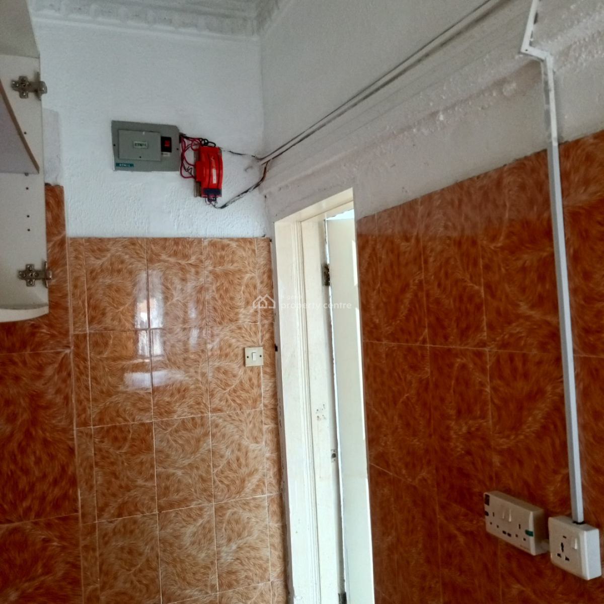 Self Contain, Ado Road, Ado, Ajah, Lagos, Self Contain (single Rooms) for Rent