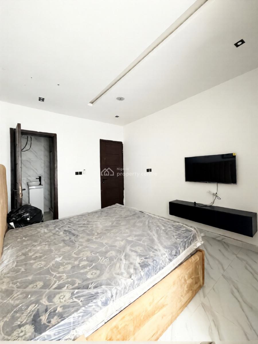 Fully Furnished 2 Bedroom Apartment, Ologolo, Lekki, Lagos, Flat / Apartment for Sale