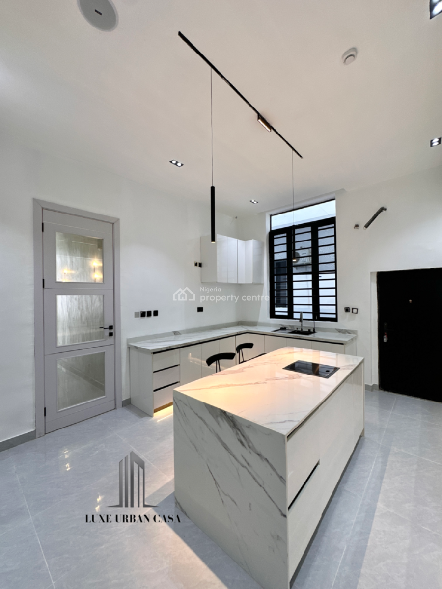 5 Bedroom Detached House, Orchid Road, Lekki, Lagos, House for Sale