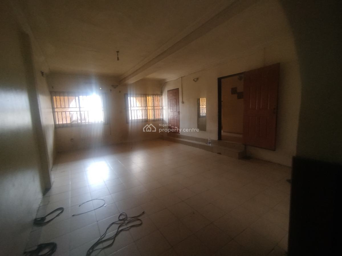 Spacious 3 Bedroom Apartment, Off Durosimi Etti Road, Lekki Phase 1, Lekki, Lagos, Office Space for Rent