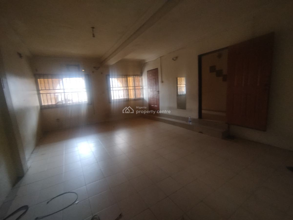 Spacious 3 Bedroom Apartment, Off Durosimi Etti Road, Lekki Phase 1, Lekki, Lagos, Office Space for Rent