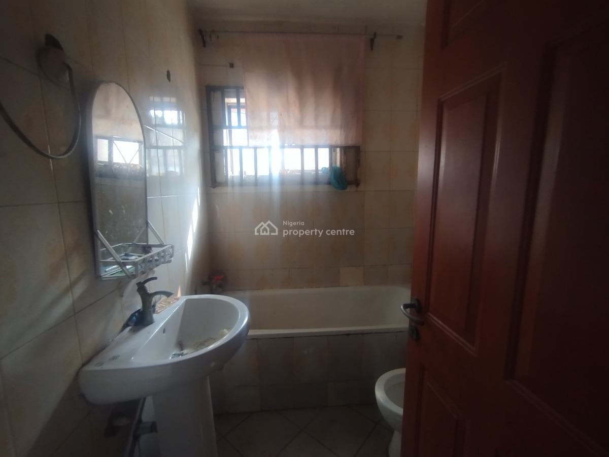 Spacious 3 Bedroom Apartment, Off Durosimi Etti Road, Lekki Phase 1, Lekki, Lagos, Office Space for Rent