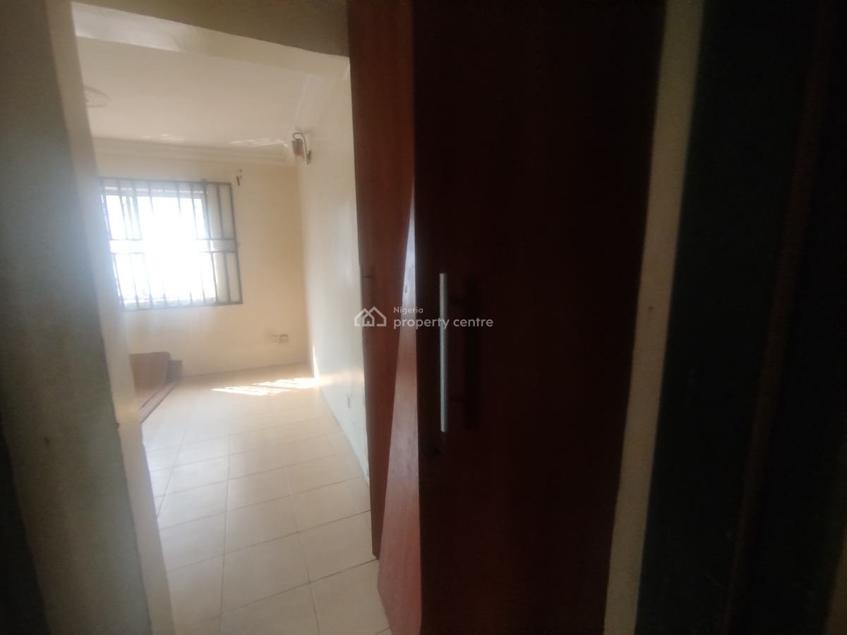 Spacious 3 Bedroom Apartment, Off Durosimi Etti Road, Lekki Phase 1, Lekki, Lagos, Office Space for Rent