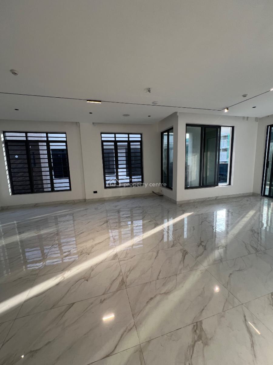 Super-luxury, Spacious 4-bedroom Smart Penthouse with 1-bedroom Bq., Lekki Phase 1, Lekki, Lagos, Flat / Apartment for Sale