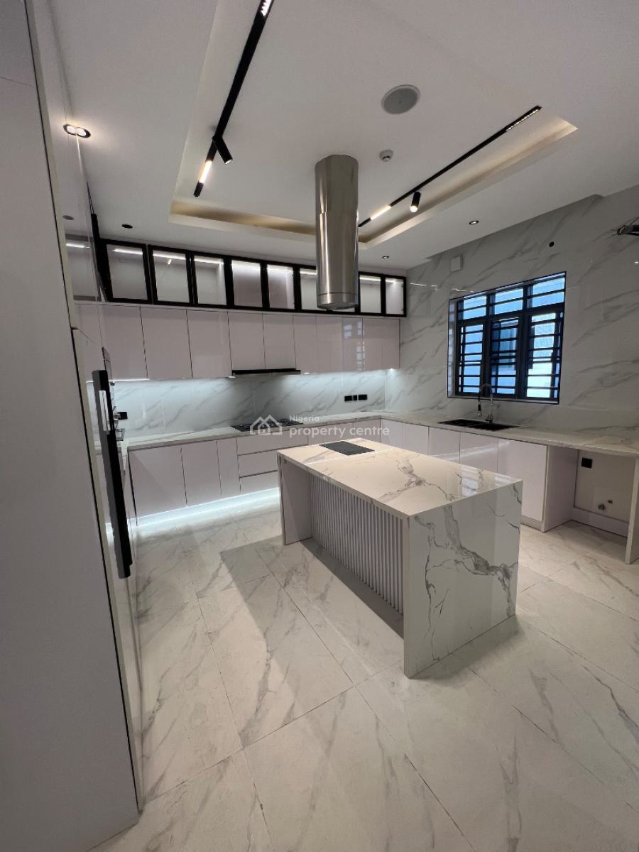 Super-luxury, Spacious 4-bedroom Smart Penthouse with 1-bedroom Bq., Lekki Phase 1, Lekki, Lagos, Flat / Apartment for Sale