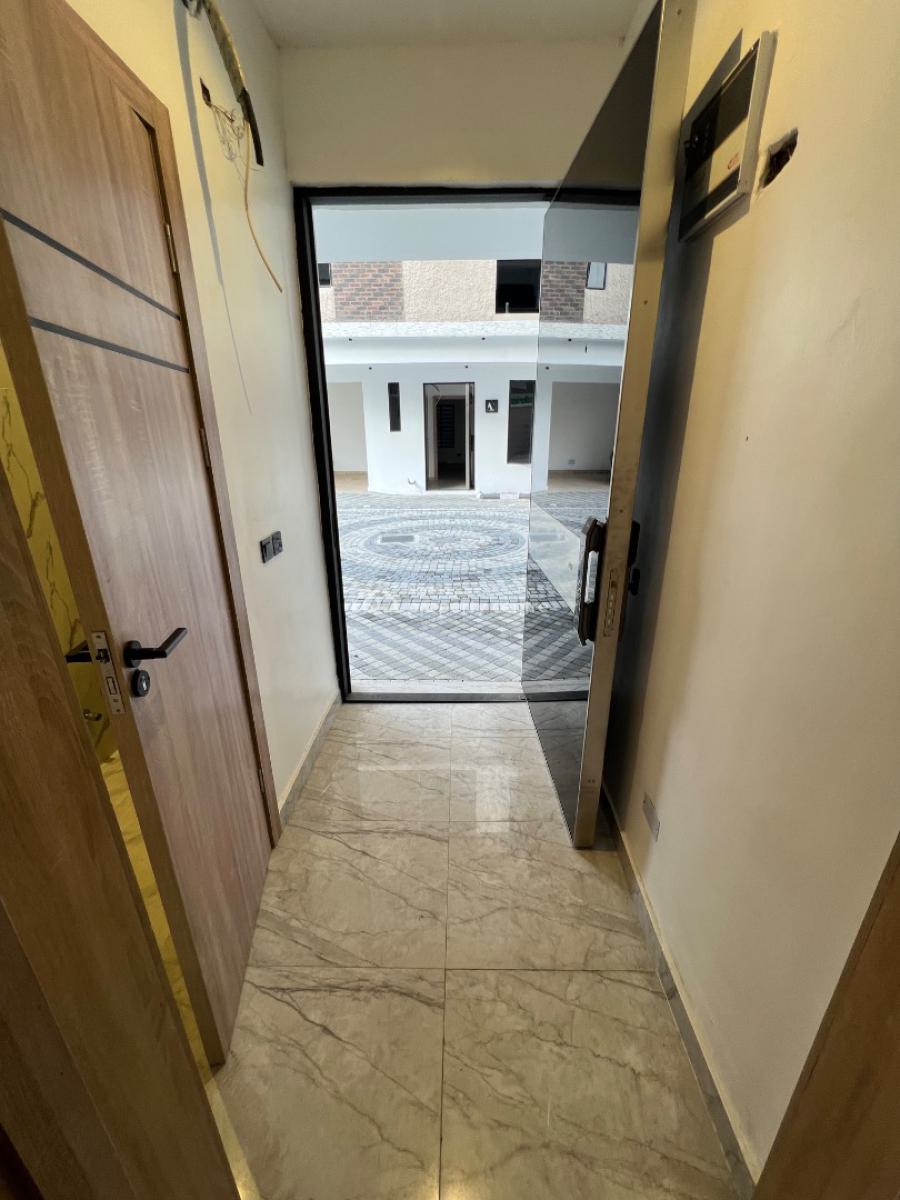 Super-luxury 4-bedroom Smart Terrace Duplex with 1-bedroom Bq., Lekki Phase 1, Lekki, Lagos, House for Sale