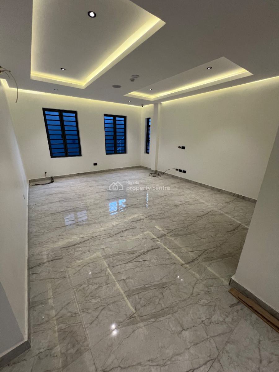 Super-luxury 4-bedroom Smart Terrace Duplex with 1-bedroom Bq., Lekki Phase 1, Lekki, Lagos, House for Sale