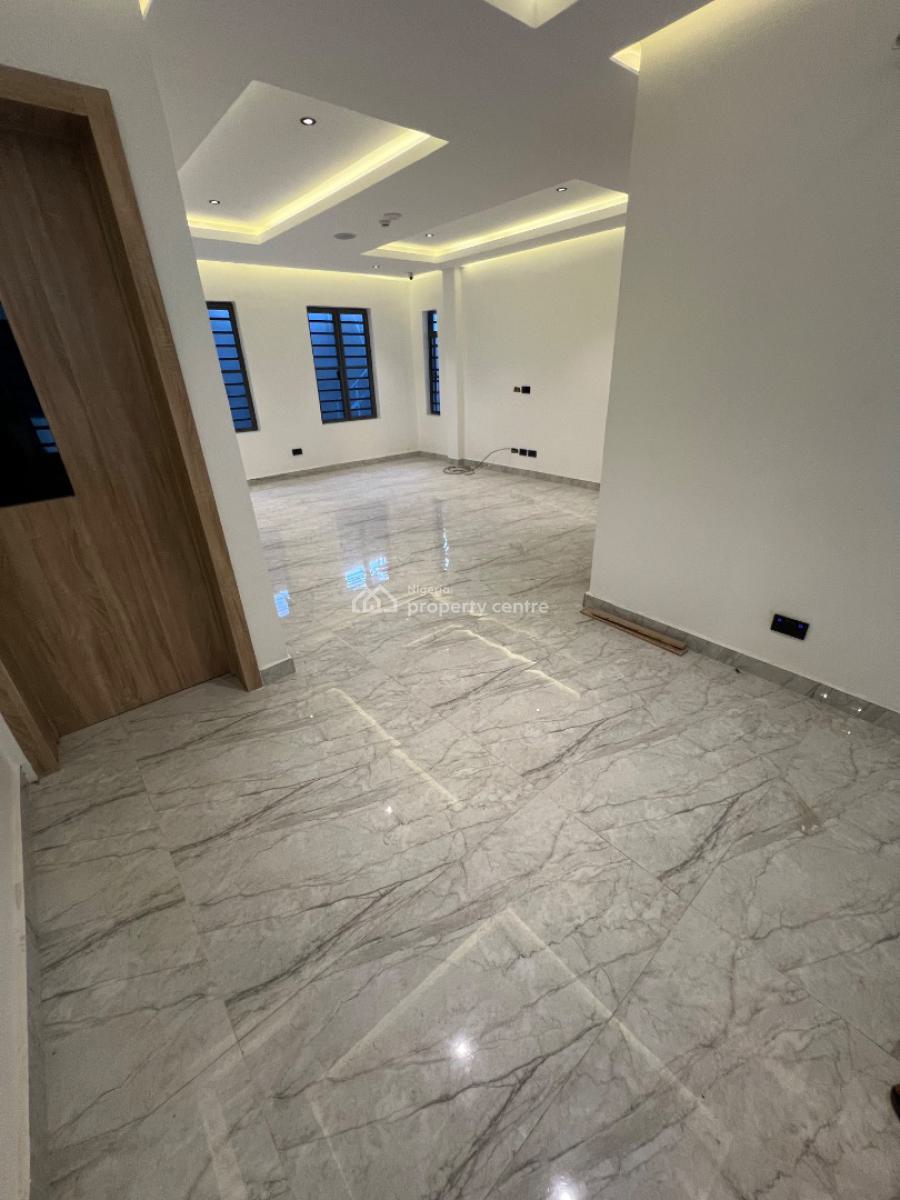 Super-luxury 4-bedroom Smart Terrace Duplex with 1-bedroom Bq., Lekki Phase 1, Lekki, Lagos, House for Sale