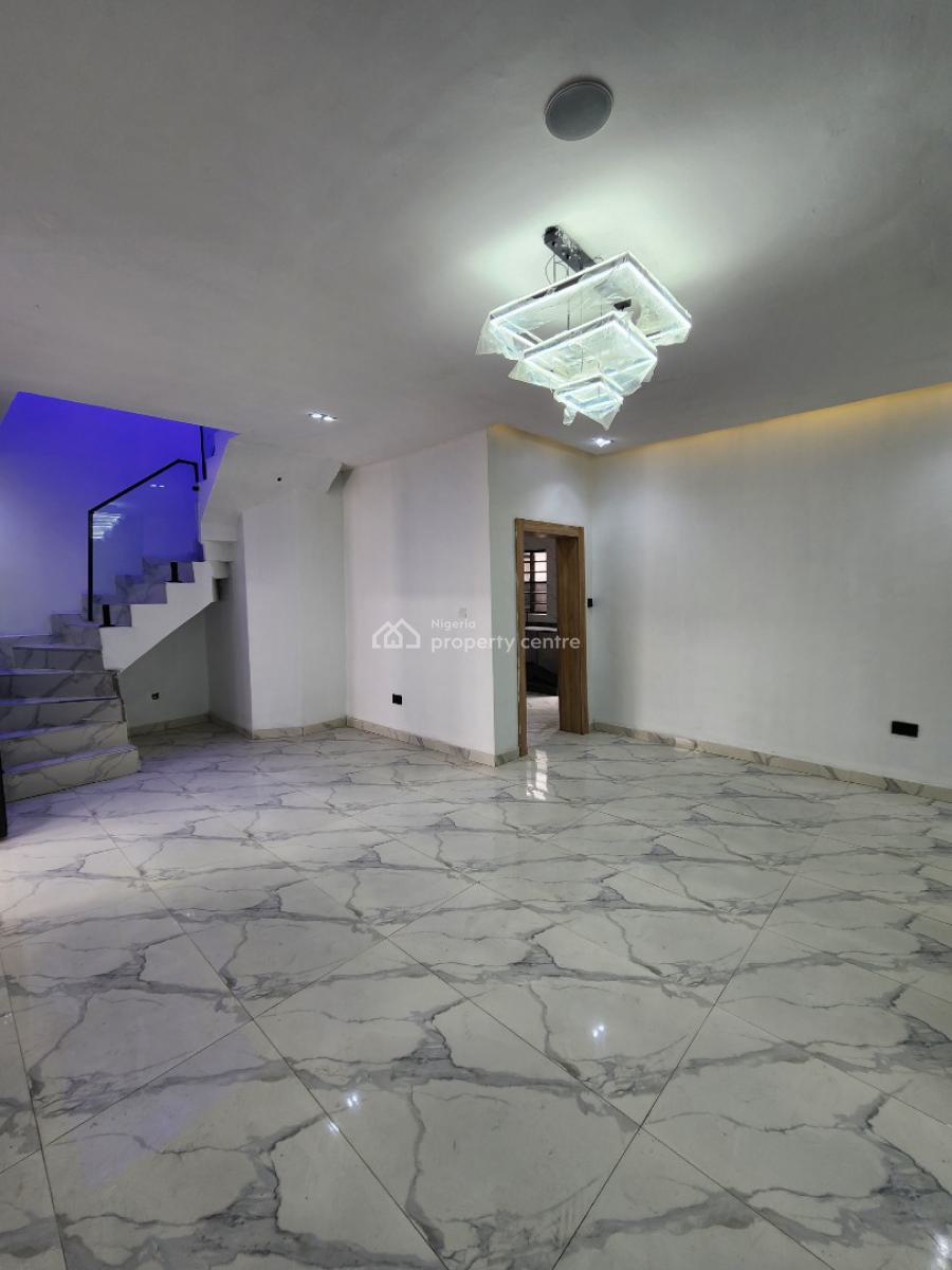 Beautiful 3 Bedroom Terrace Duplex with a Bq, Ikota, Lekki, Lagos, Terraced Duplex for Sale