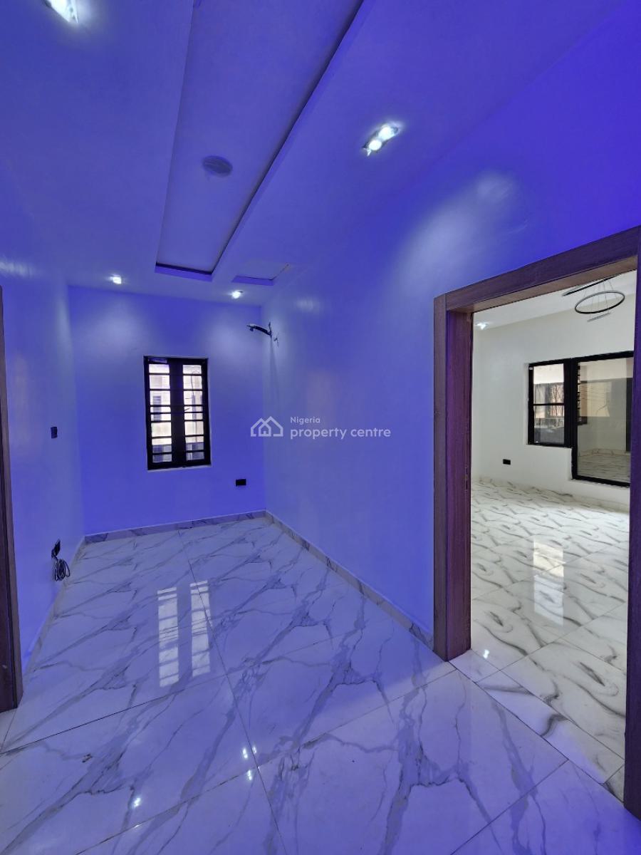 Beautiful 3 Bedroom Terrace Duplex with a Bq, Ikota, Lekki, Lagos, Terraced Duplex for Sale