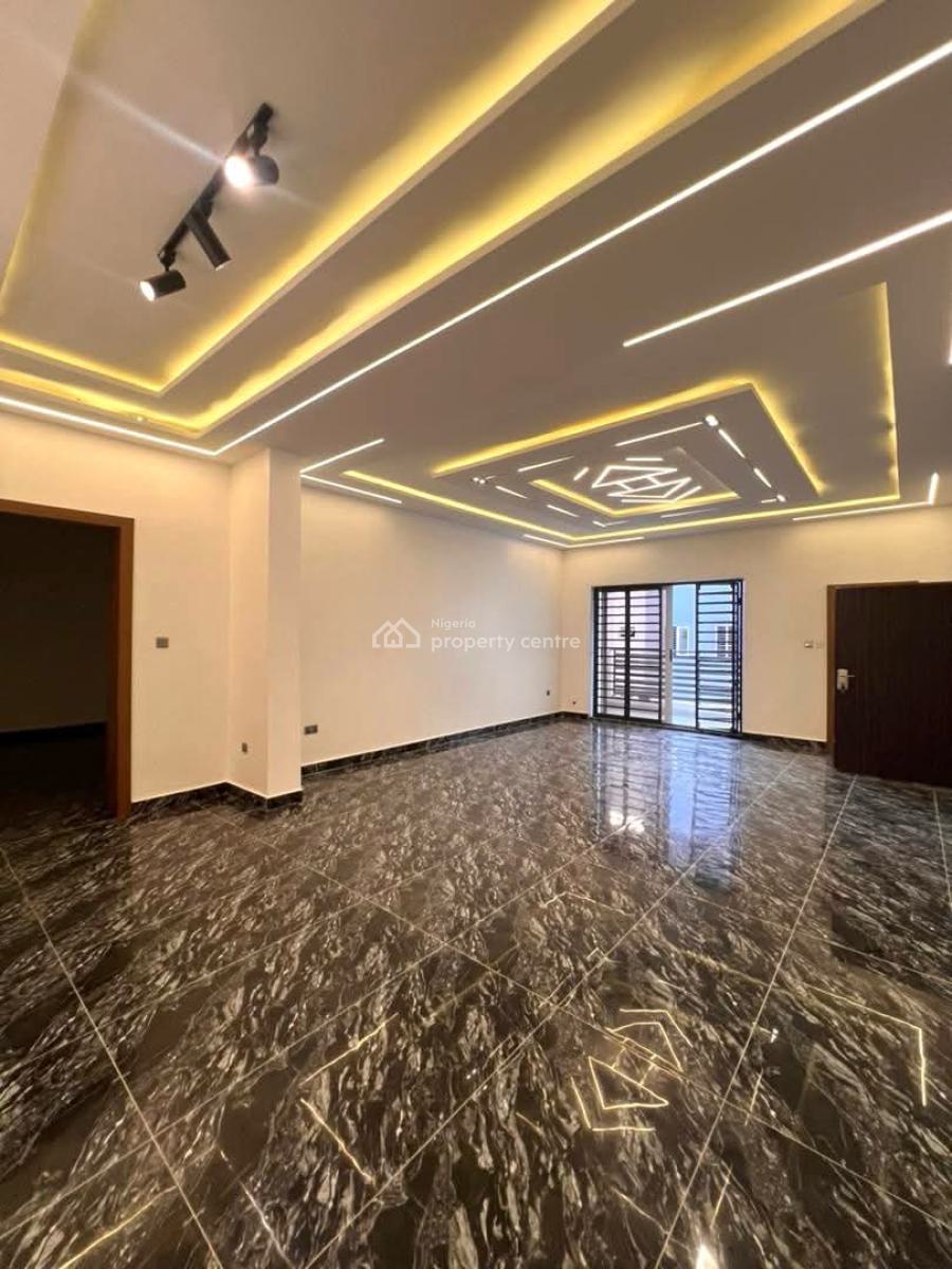 3 Bedroom Apartment with 2 Living Room and Bq, Wuye, Abuja, Flat / Apartment for Rent