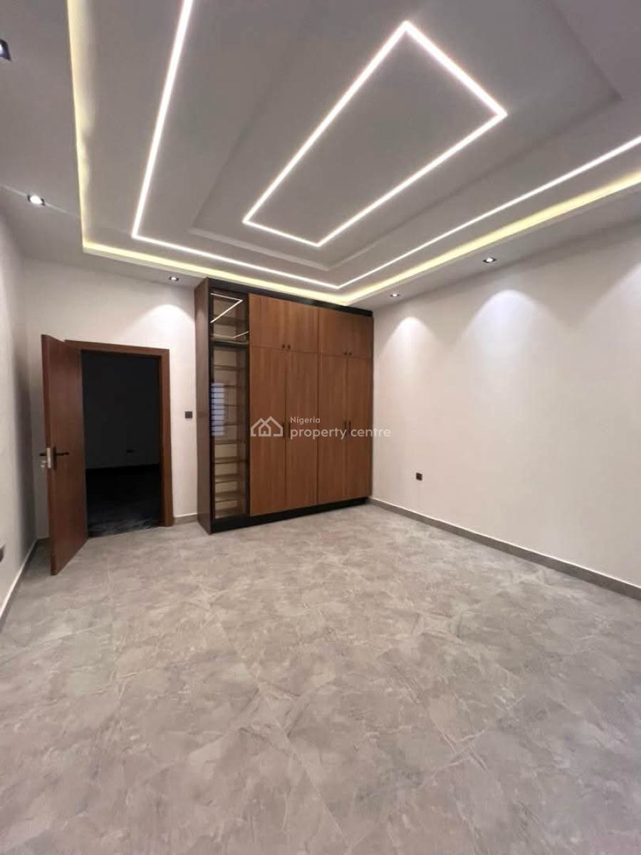 3 Bedroom Apartment with 2 Living Room and Bq, Wuye, Abuja, Flat / Apartment for Rent