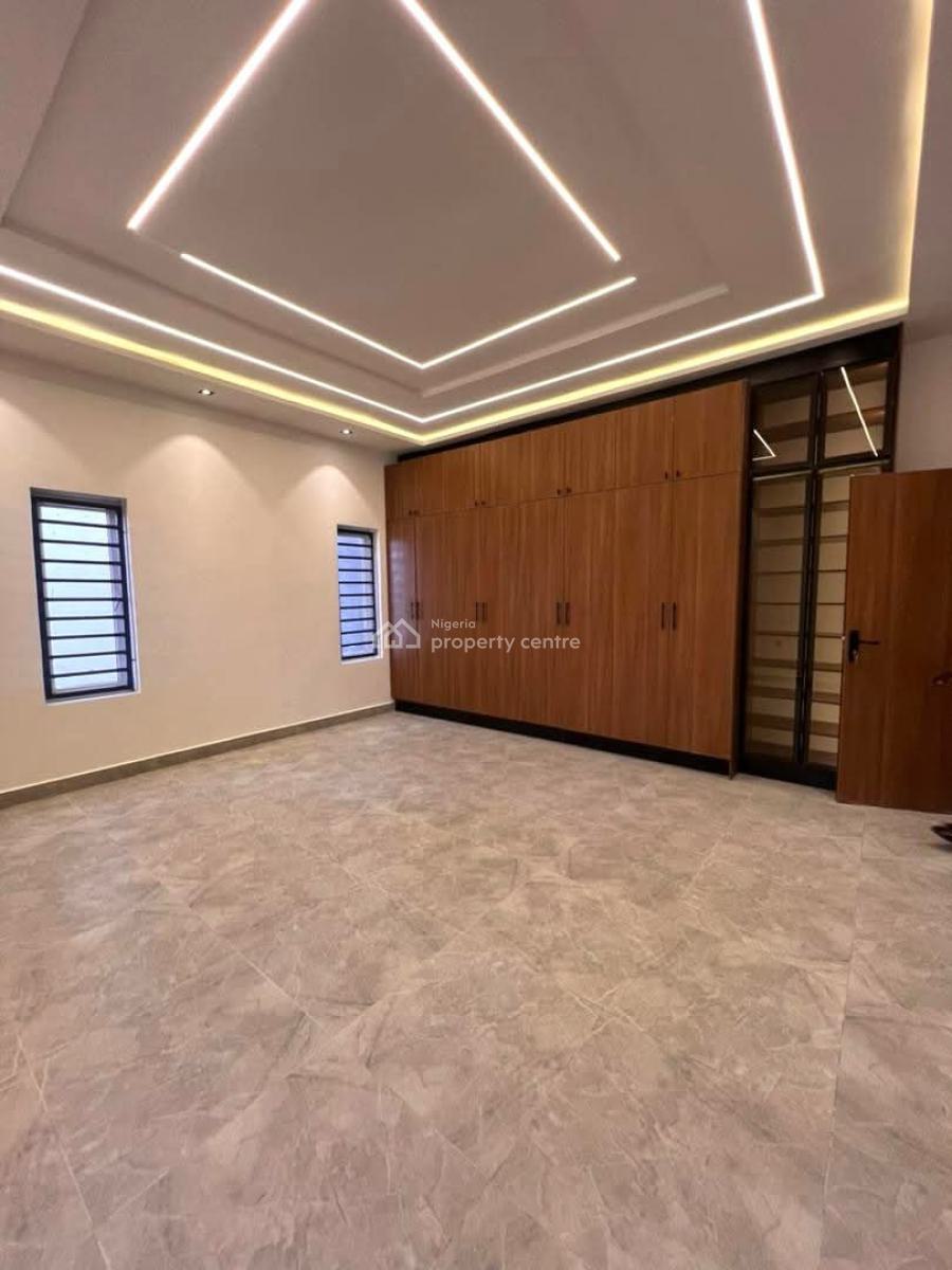 3 Bedroom Apartment with 2 Living Room and Bq, Wuye, Abuja, Flat / Apartment for Rent