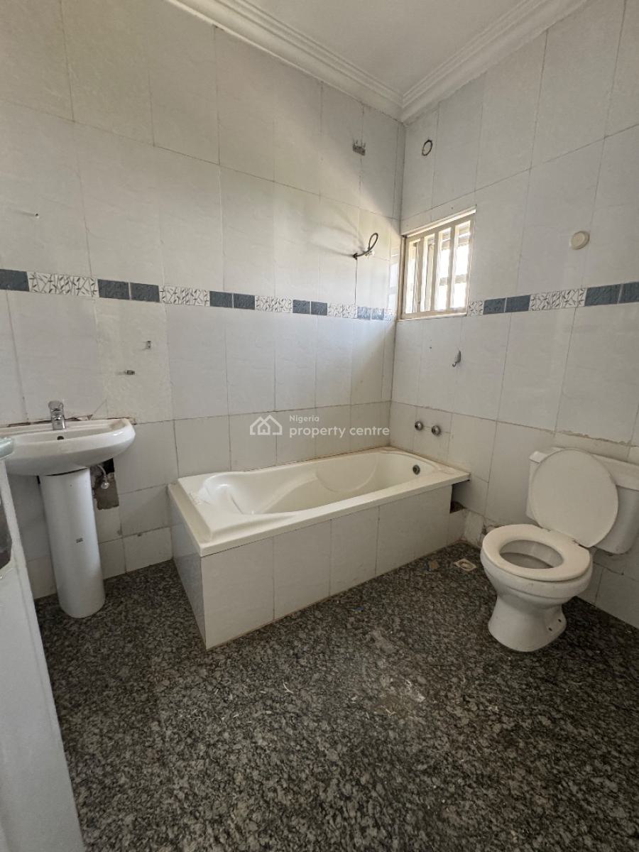 Spacious 6 Bedrooms Detached Duplex with 3 Rooms Bq, Maitama District, Abuja, Detached Duplex for Rent