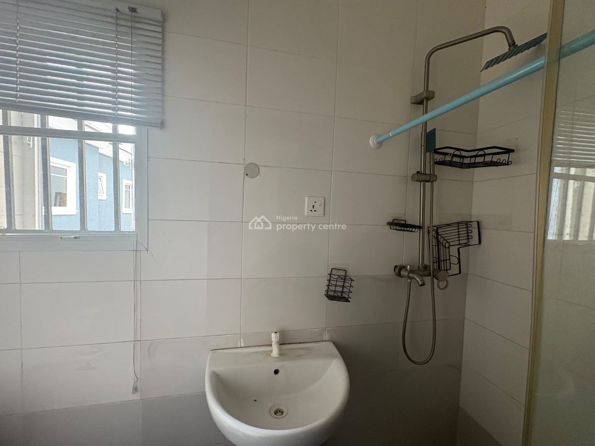 2 Bedroom Apartment Fully Serviced, Jakande, Lekki, Lagos, Flat / Apartment for Rent