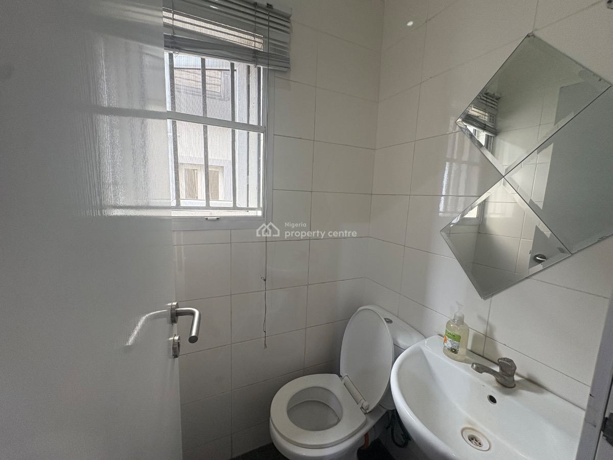 2 Bedroom Apartment Fully Serviced, Jakande, Lekki, Lagos, Flat / Apartment for Rent
