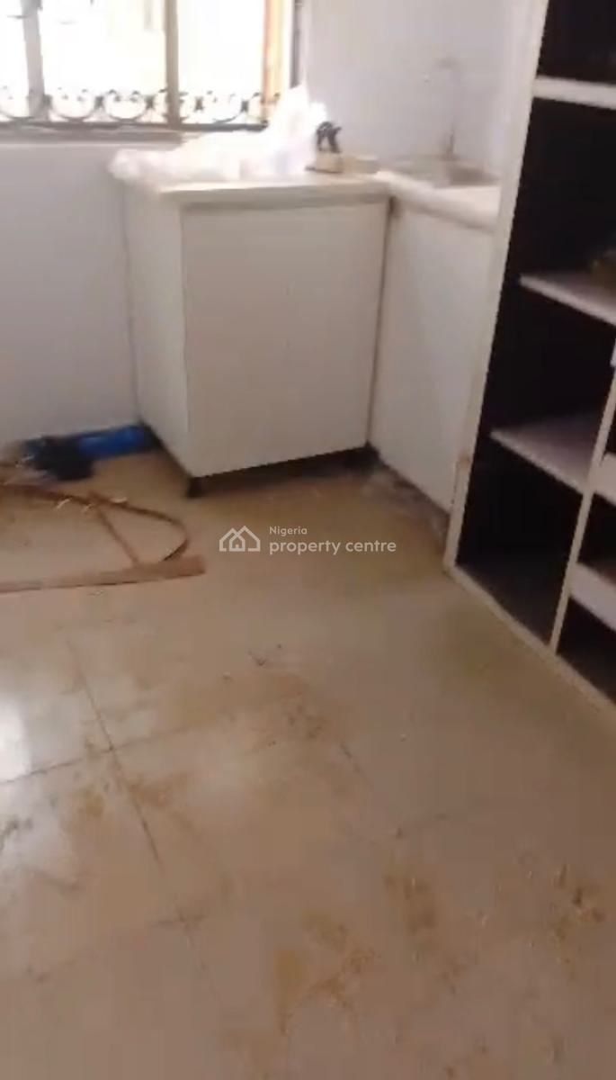 Self Contain Available, Oral Estate, Ikota, Lekki, Lagos, Self Contain (single Rooms) for Rent