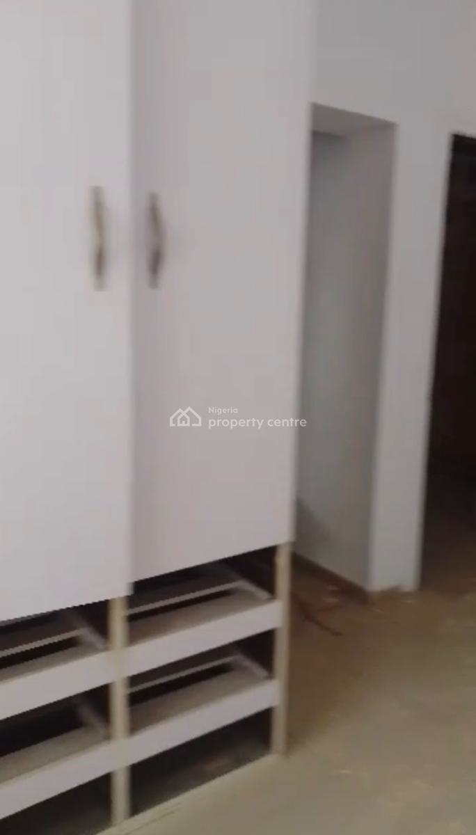 Self Contain Available, Oral Estate, Ikota, Lekki, Lagos, Self Contain (single Rooms) for Rent