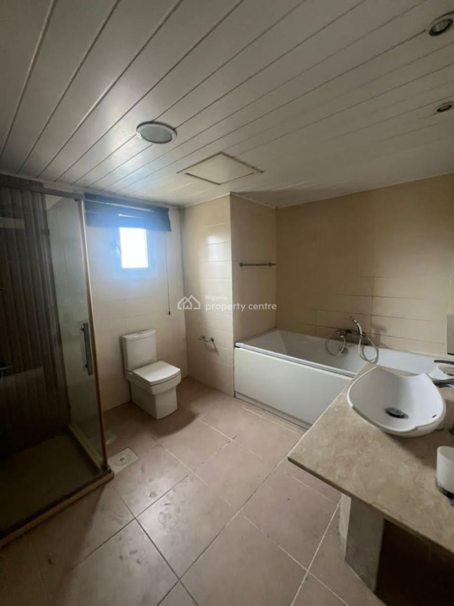 Good 3 Bedroom Flat with a Room Bq, Ikoyi, Lagos, Flat / Apartment for Rent