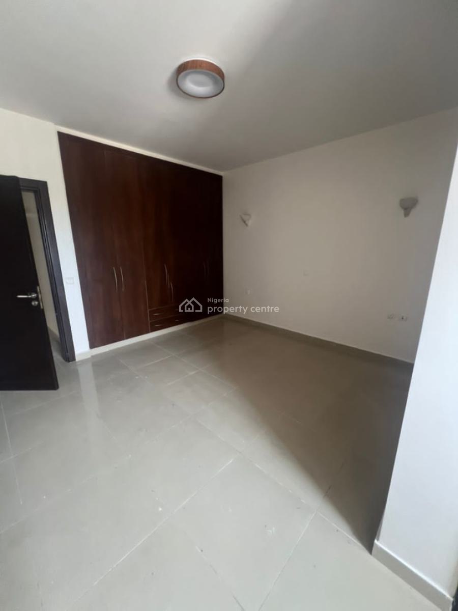 Good 3 Bedroom Flat with a Room Bq, Ikoyi, Lagos, Flat / Apartment for Rent