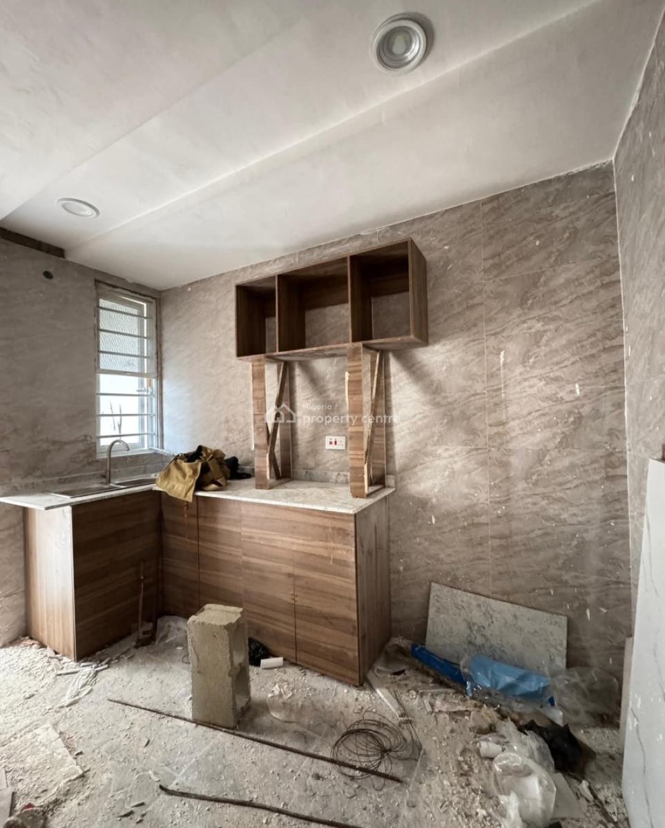 Newly Built 2 Bedroom Apartment, Yaba, Lagos, Flat / Apartment for Sale