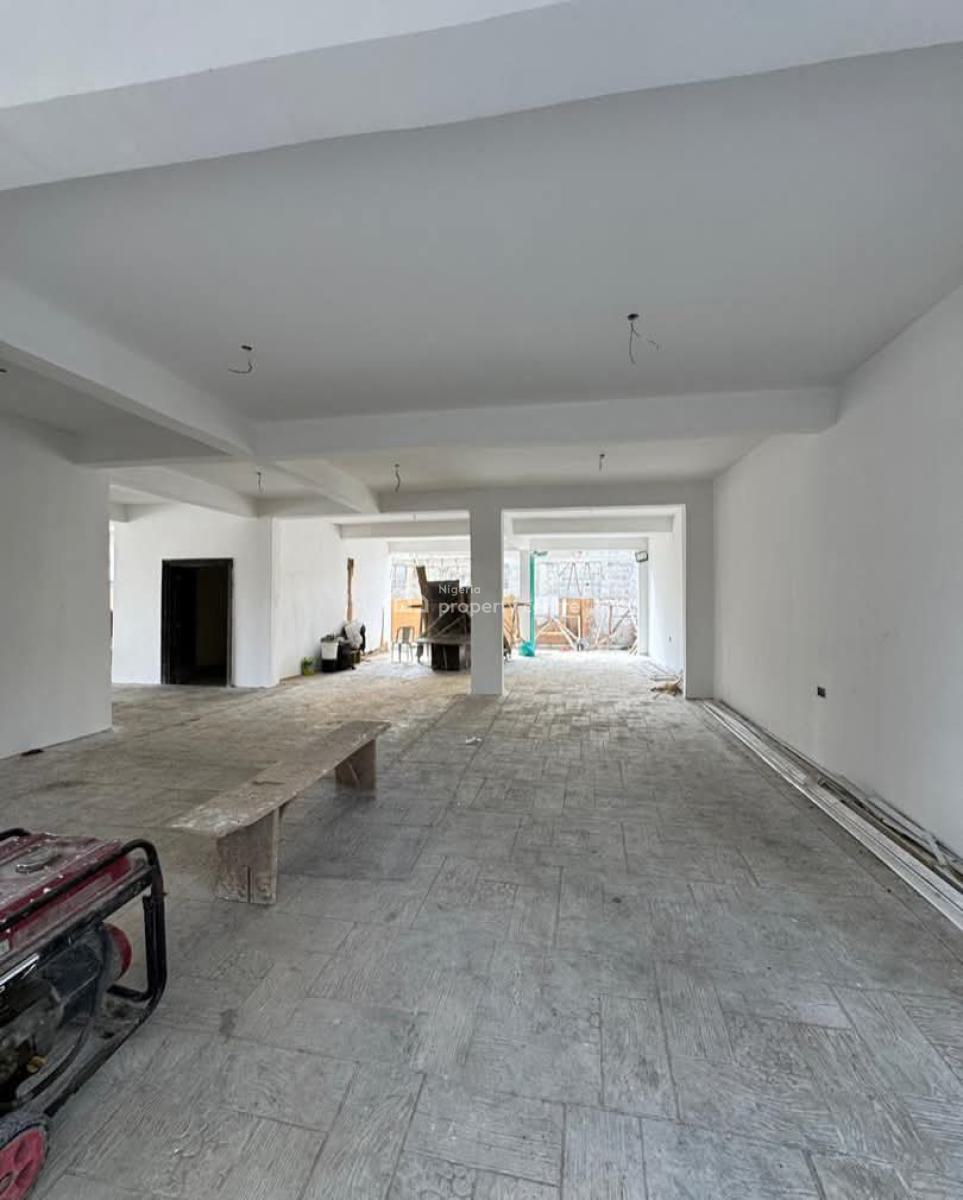 Newly Built 2 Bedroom Apartment, Yaba, Lagos, Flat / Apartment for Sale