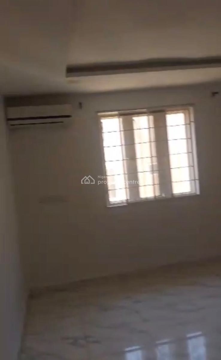 Standard 3 Bedroom Apartment with Visitors Toilet and Balcony, Apo Primary/wumba District, Apo, Abuja, Flat / Apartment for Rent