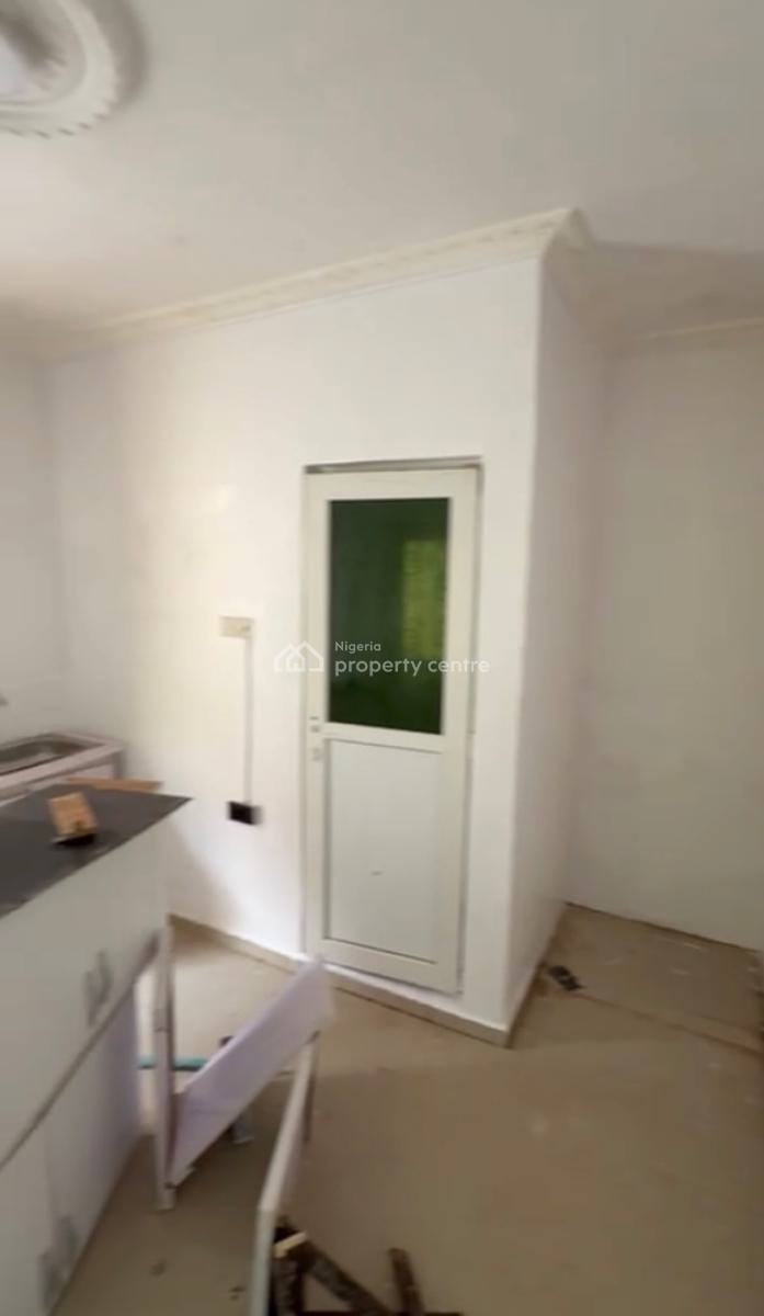 Bq with Kitchen Available, Orchid, Lekki Expressway, Lekki, Lagos, Flat / Apartment for Rent