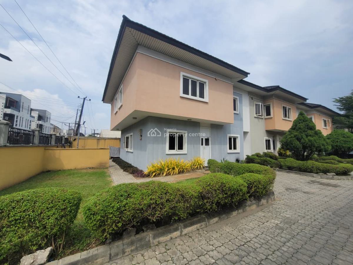 Service 4 Bedroom Semi Detached Duplex, Osapa, Lekki, Lagos, Semi-detached Duplex for Rent