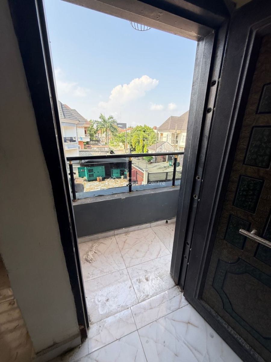 Spacious Executive Standard Master Bedroom with Personal Kitchen, Ikota Villa Estate Close to Mega Chicken, Ikota, Lekki, Lagos, Self Contain (single Rooms) for Rent