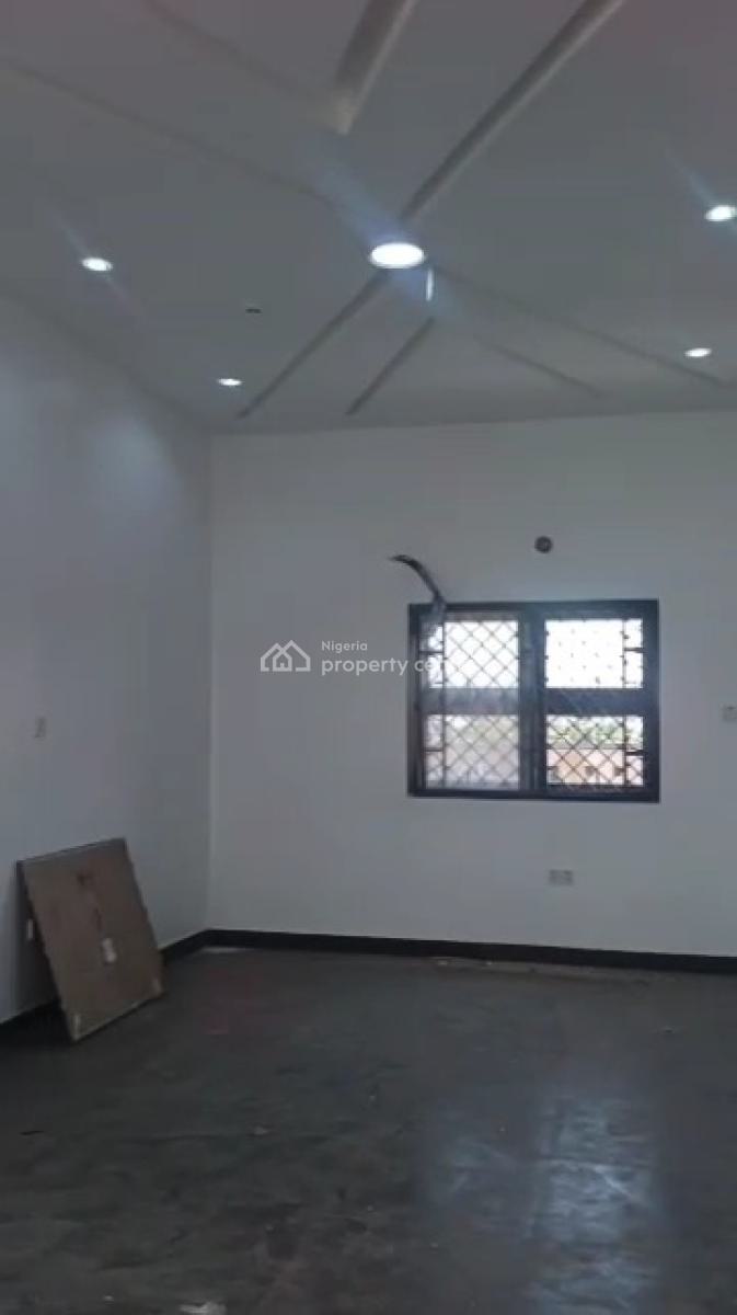 Newly Built Units of Newly Built to Taste Modern Plaza, Alapere, Ketu, Lagos, Plaza / Complex / Mall for Rent
