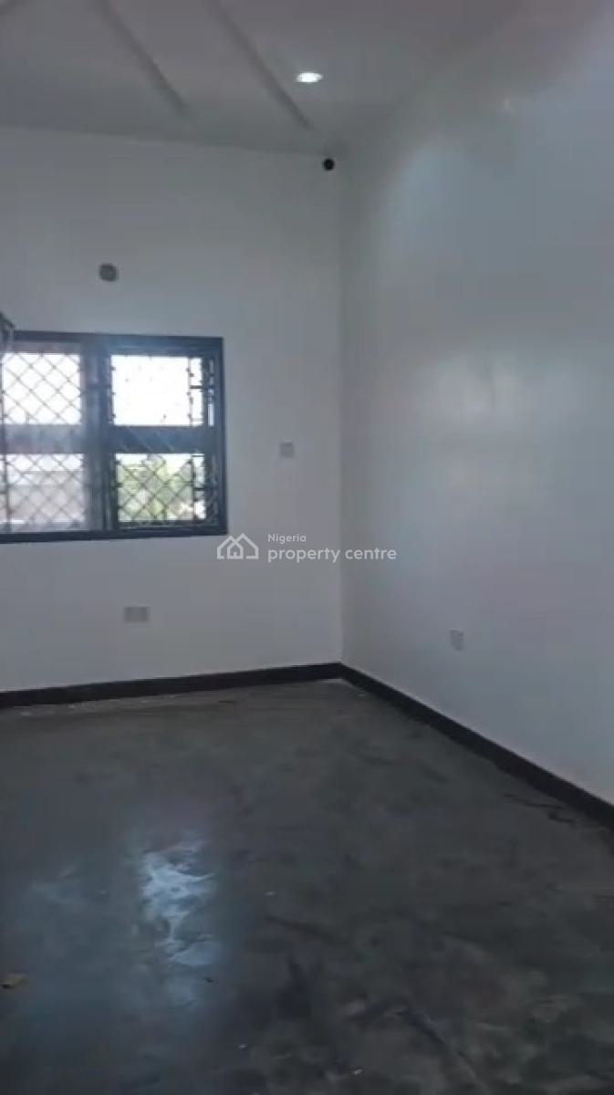 Newly Built Units of Newly Built to Taste Modern Plaza, Alapere, Ketu, Lagos, Plaza / Complex / Mall for Rent