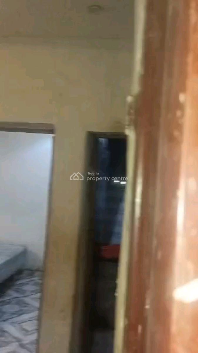 Standard and Executive Miniflat, Adekunle, Yaba, Lagos, Mini Flat (room and Parlour) for Rent