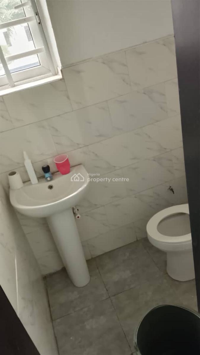 4 Bedroom Semi Detached Duplex, Gra Phase 1, Magodo, Lagos, Semi-detached Duplex for Rent
