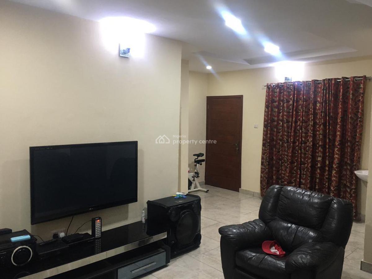 Furnitured 2 Bedrooms Shared Apartment, Sangotedo, Ajah, Lagos, Flat / Apartment for Rent