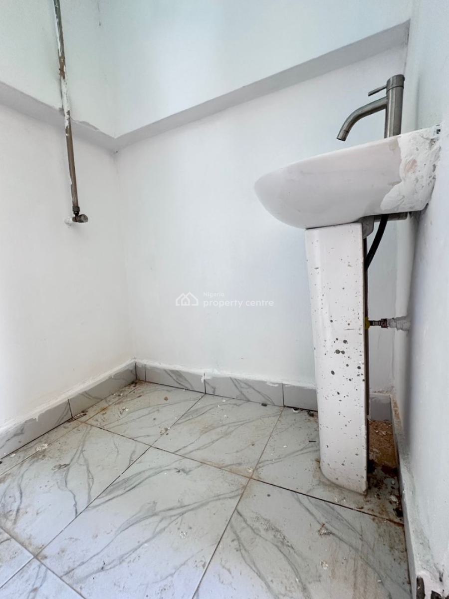 Excellent Self Contain, Ologolo, Lekki, Lagos, Self Contain (single Rooms) for Rent